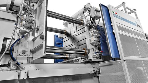 車企們跟特斯拉學了半天，結果學了個沒用的