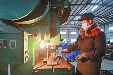 搬運(yùn)幫即時工 助力防疫復(fù)工兩手抓，力天機(jī)械有力有序?qū)崿F(xiàn)兩不誤